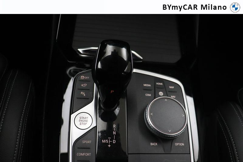 BMW X3 xdrive20d mhev 48V auto