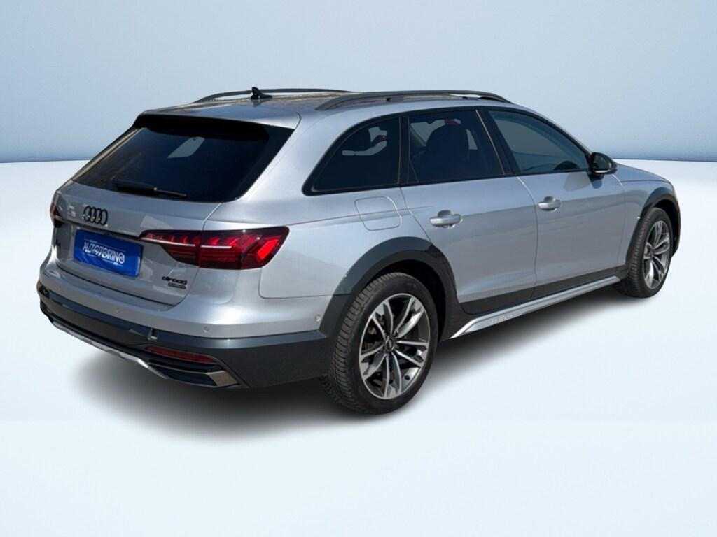 Audi A4 Allroad 40 2.0 tdi mhev Identity Contrast quattro 204cv s-tronic