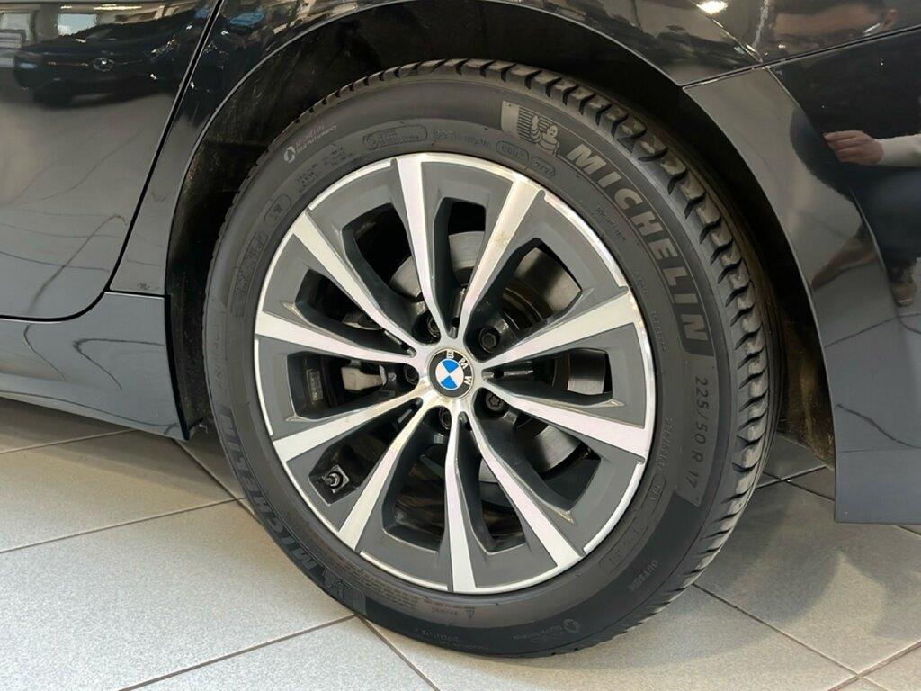 BMW Serie 3 318d Touring mhev 48V auto