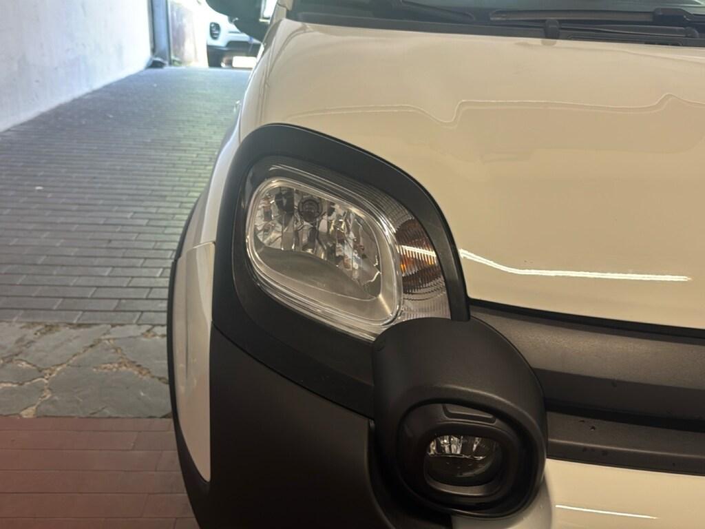 Fiat Panda 1.0 hybrid City Cross s&s 70cv 5p.ti