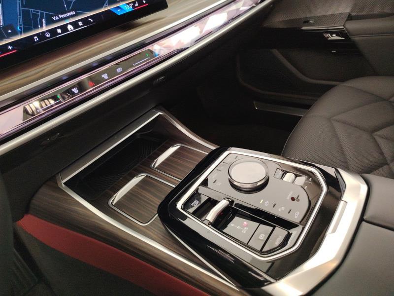BMW Serie 7 i7 xdrive60