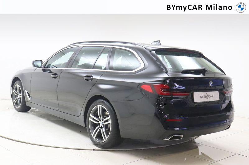 BMW Serie 5 520d Touring mhev 48V xdrive Business auto