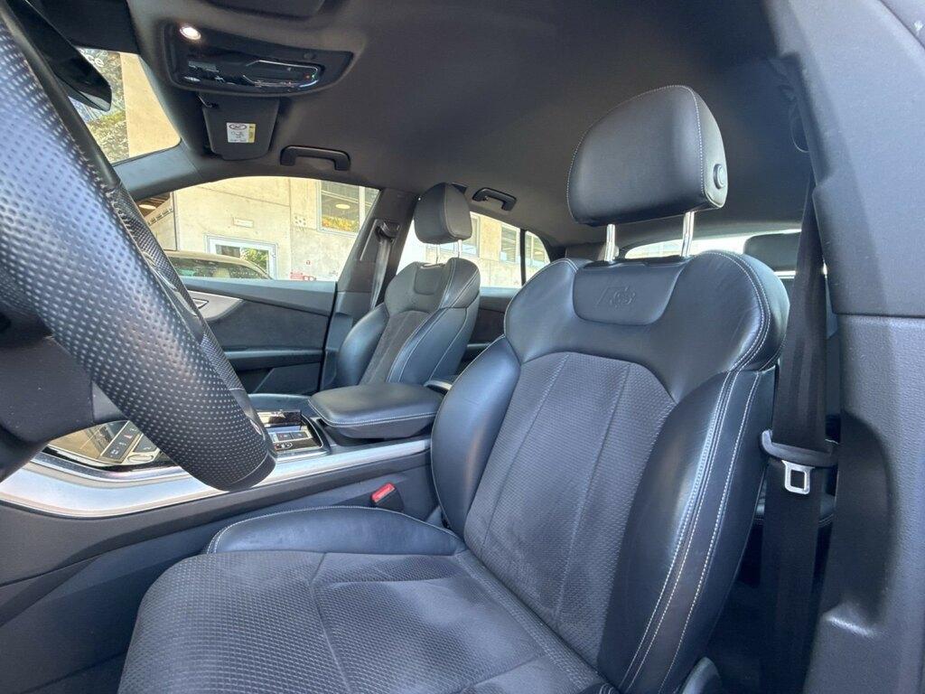 Audi Q8 50 3.0 tdi mhev Sport quattro tiptronic