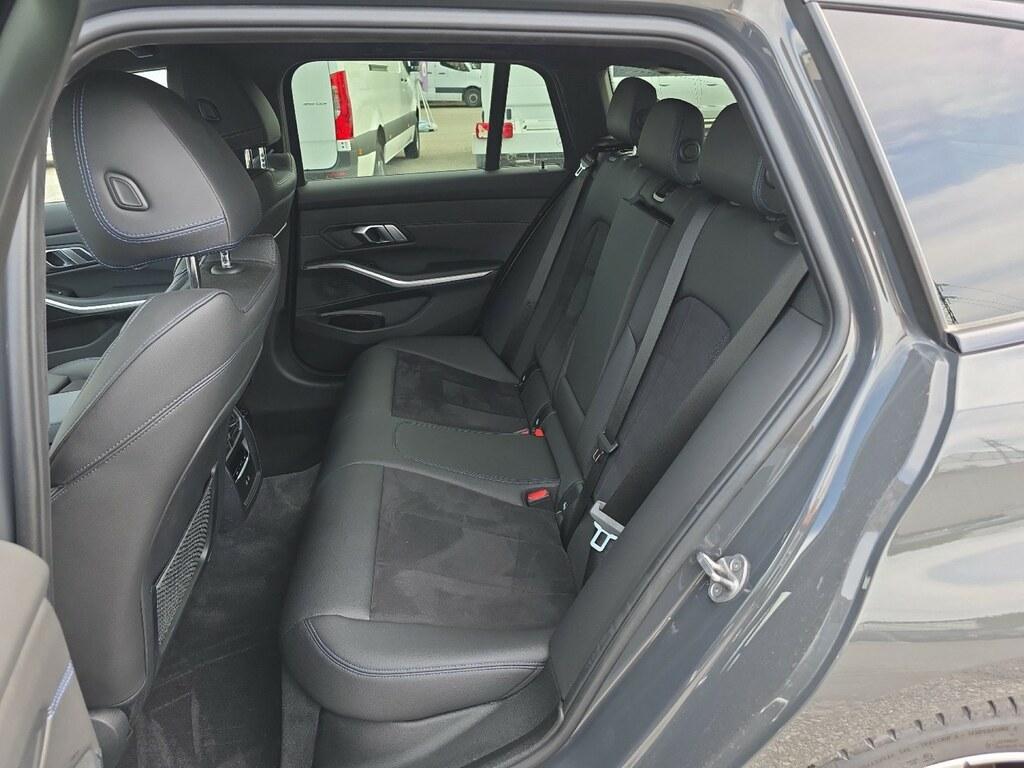 BMW Serie 3 320d Touring mhev 48V Msport xdrive auto