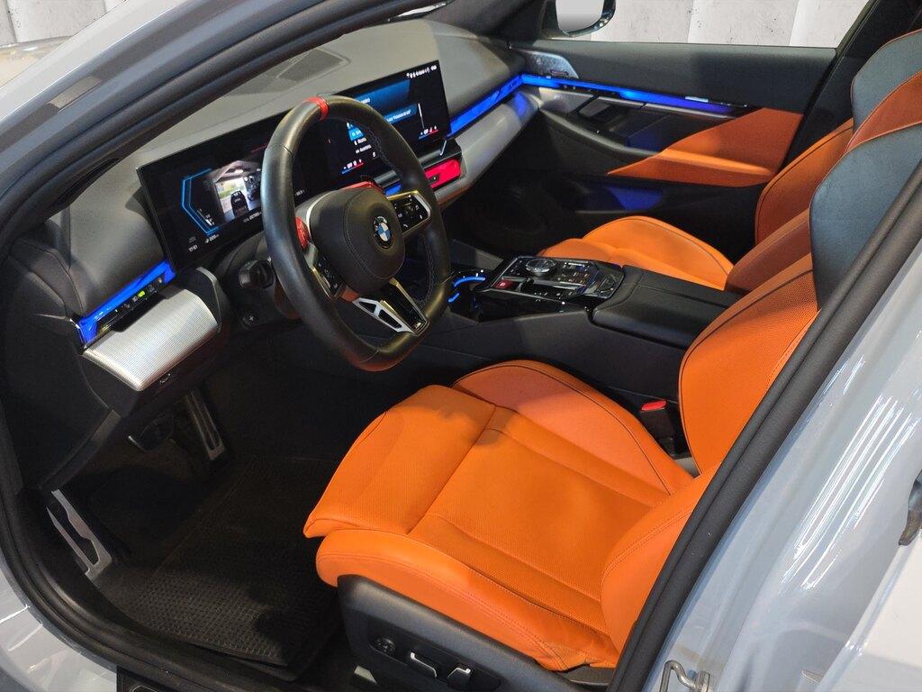 BMW M5 Touring 4.4 727cv auto
