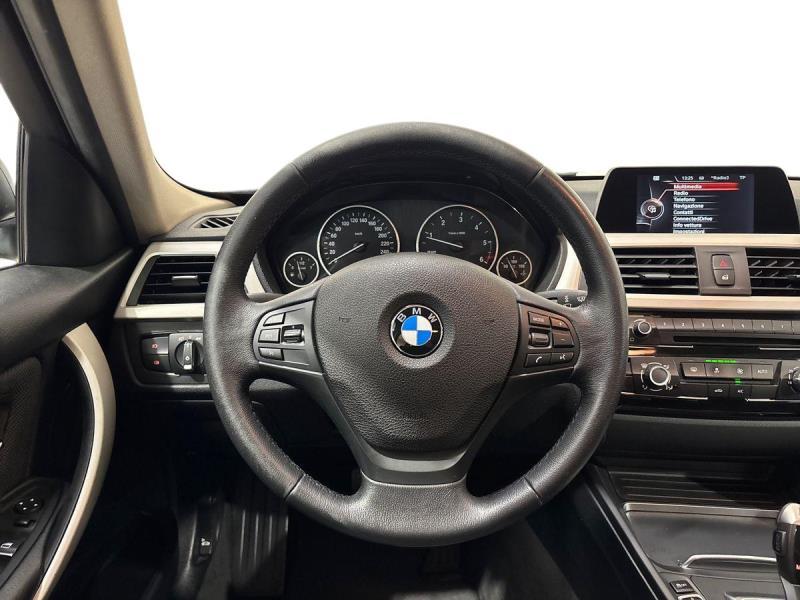 BMW Serie 3 320d Touring xdrive Business Advantage auto