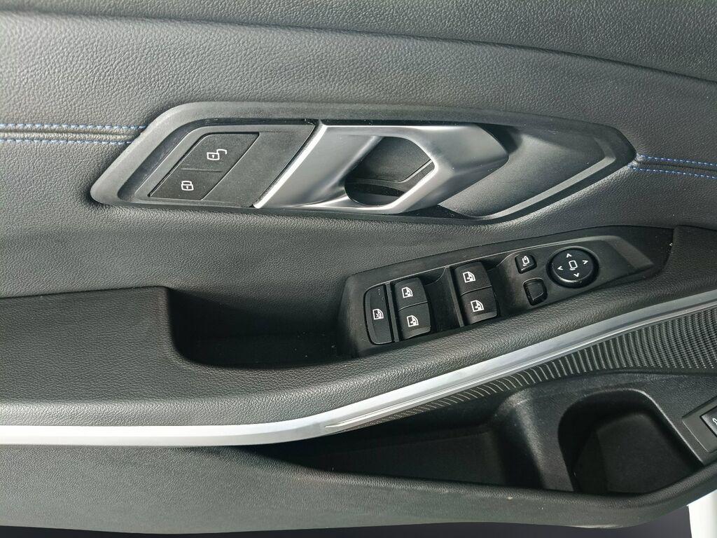 BMW Serie 3 320d Touring mhev 48V Msport auto
