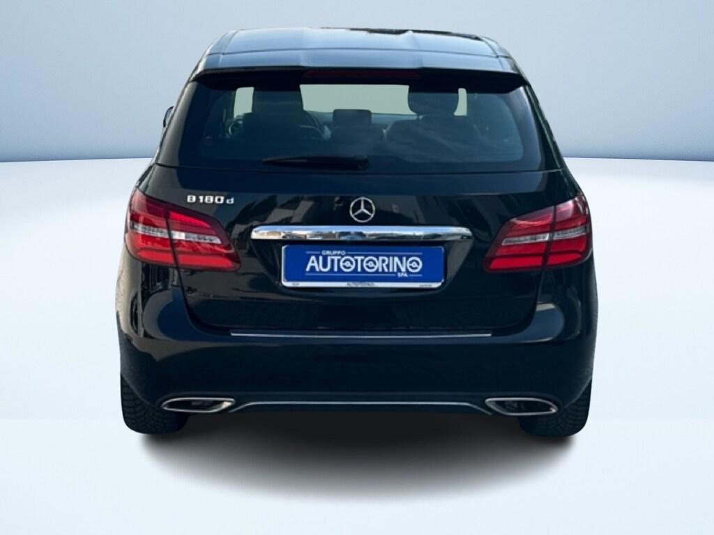 Mercedes Classe B 180 d Sport Tech
