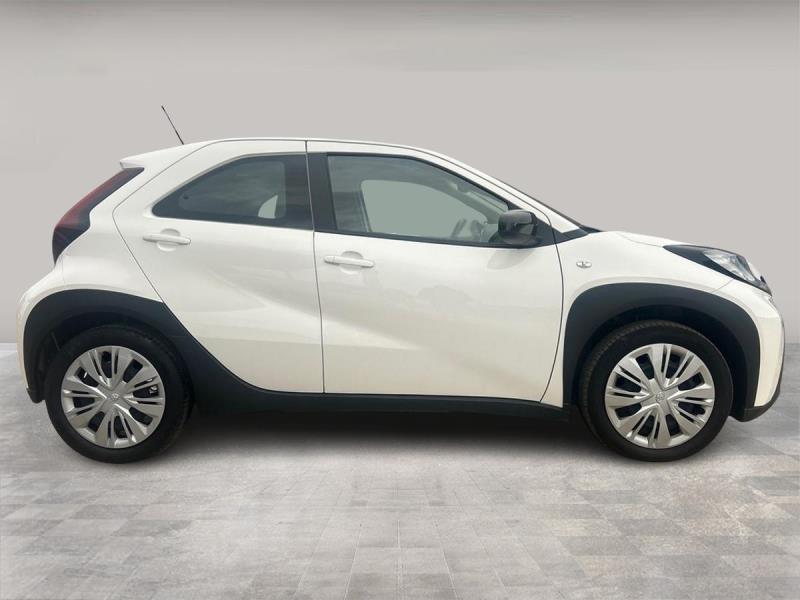 Toyota Aygo X 1.0 Active 72cv