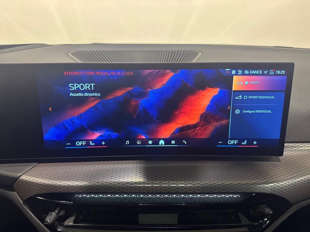 BMW Serie 3 320d Touring mhev 48V Msport xdrive auto