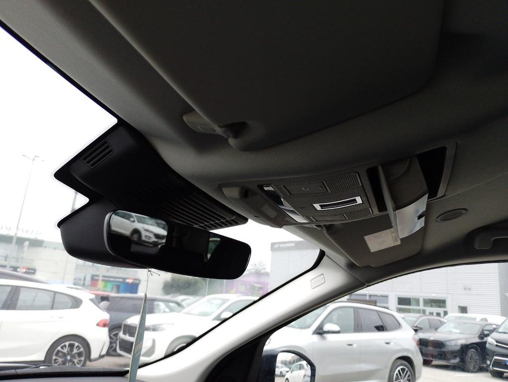 Land Rover Discovery Sport 2.0d td4 mhev R-Dynamic SE awd 163cv auto 7p.ti