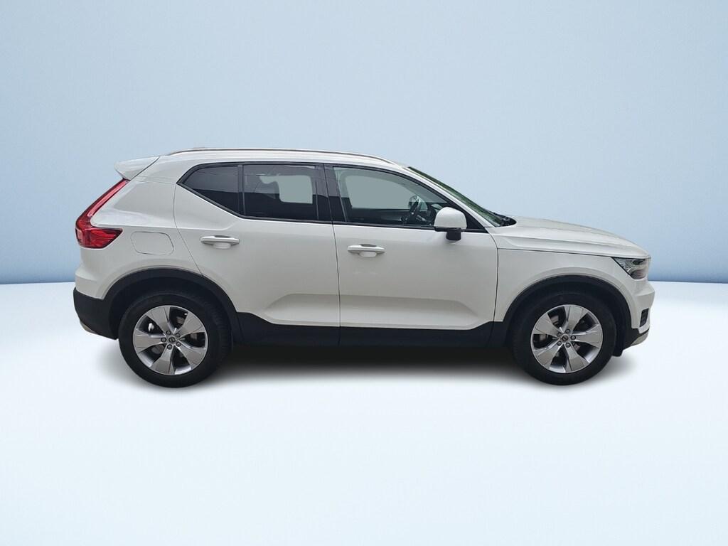 Volvo XC40 2.0 D4 Momentum Pro awd geartronic my21