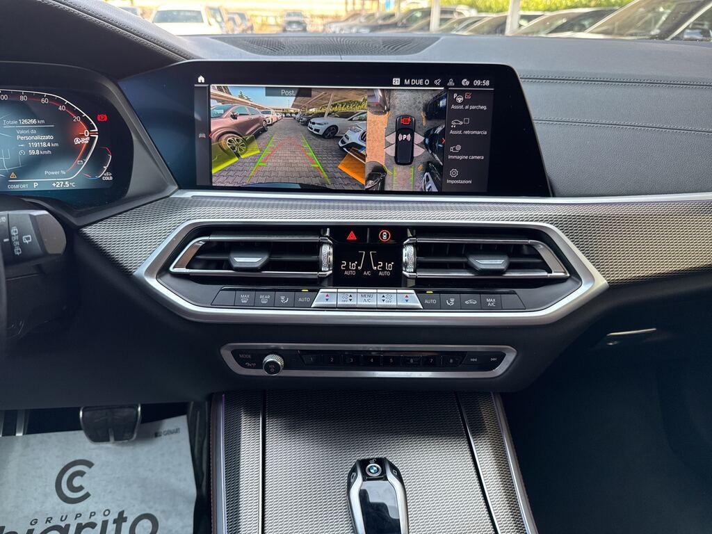 BMW X5 xdrive40d mhev 48V Msport auto