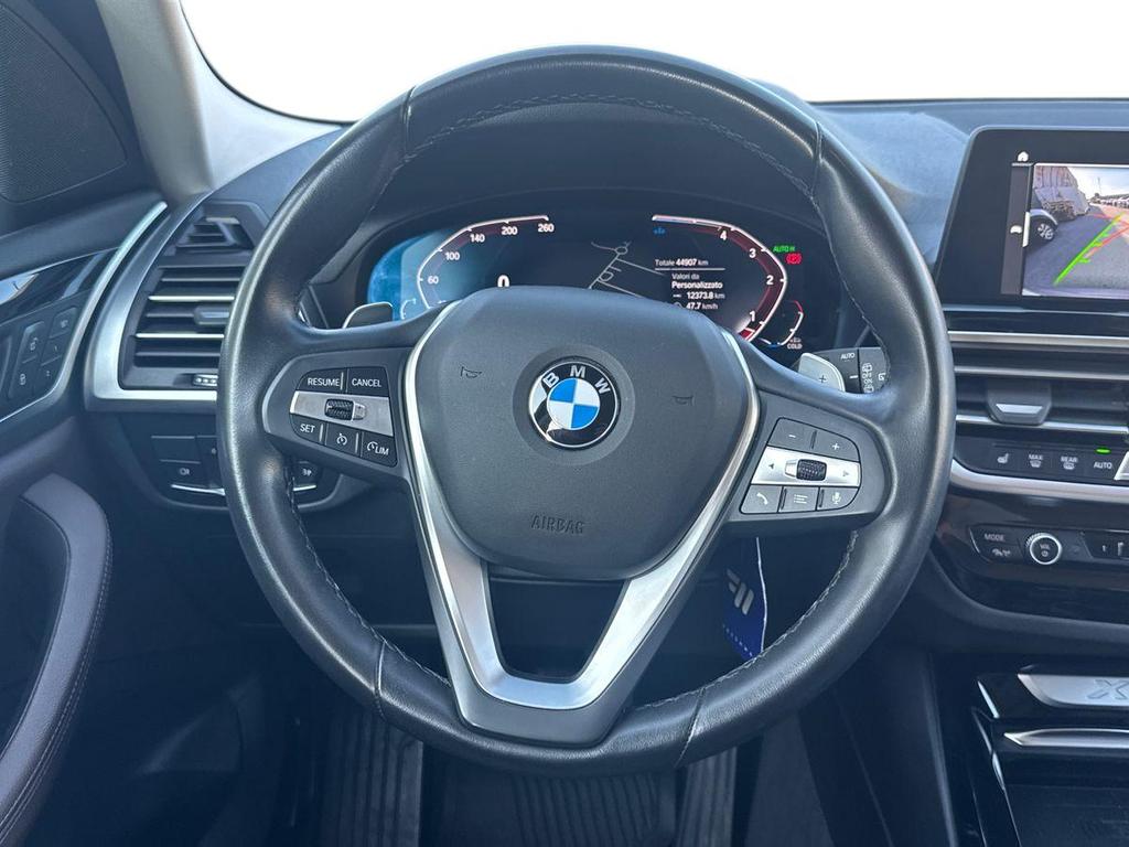 BMW X3 xdrive20d mhev 48V auto