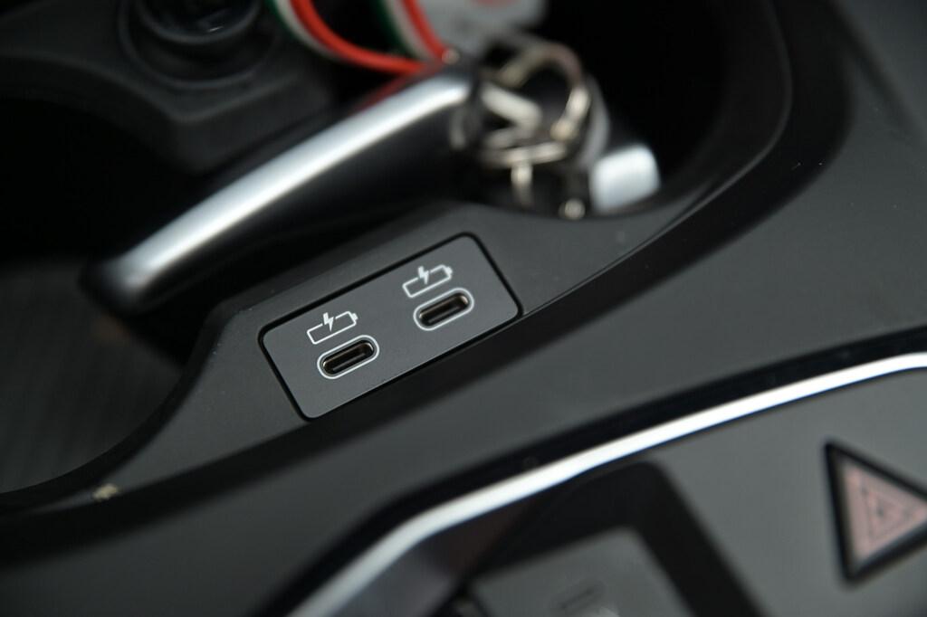 BMW Serie 1 120d 48V auto