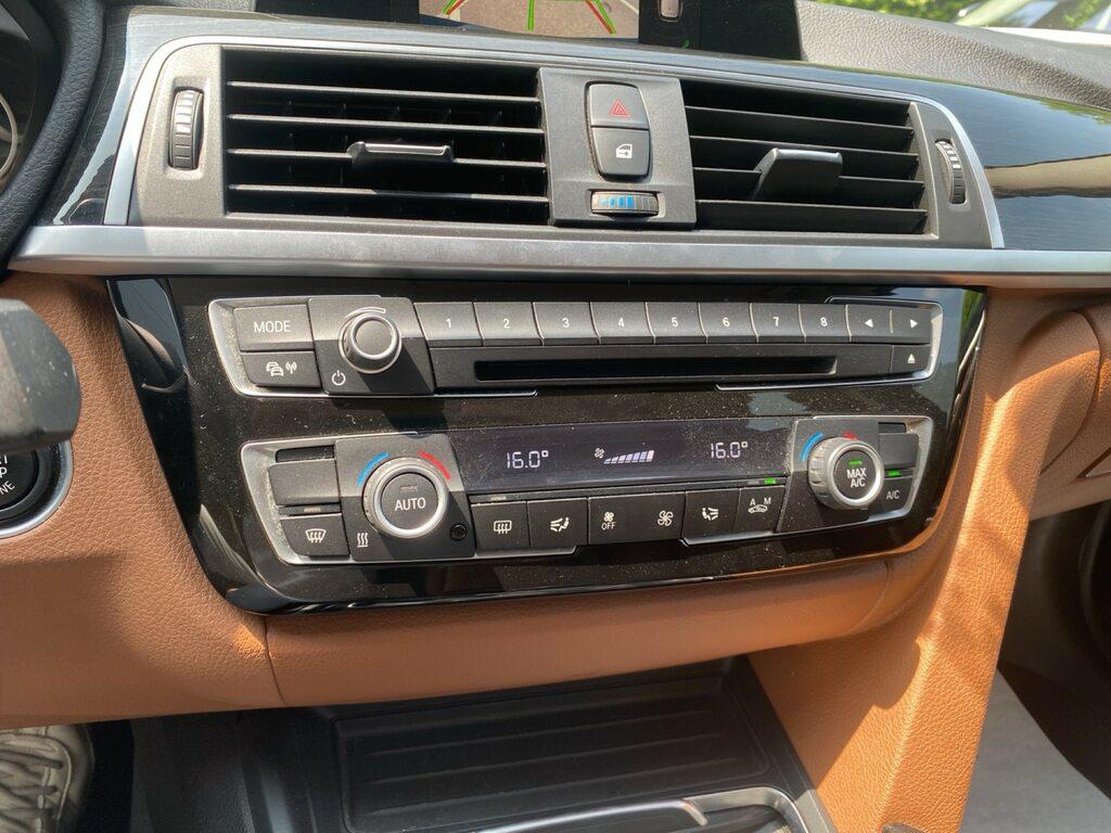 BMW Serie 3 318d Touring Luxury auto