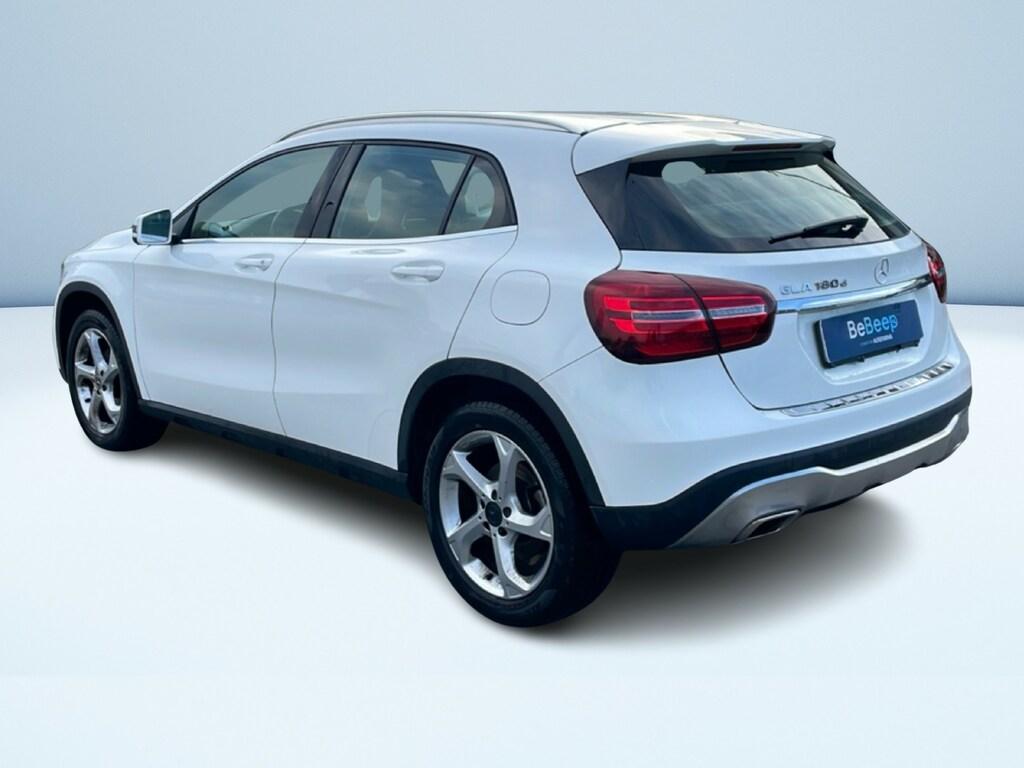Mercedes GLA 180 d Sport auto