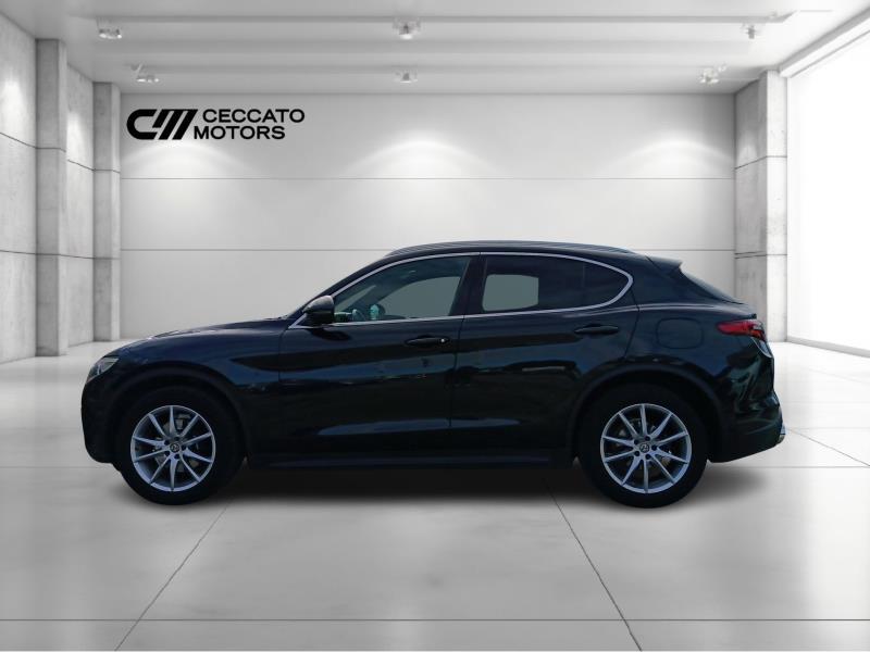 Alfa Romeo Stelvio 2.2 t Business Q4 210cv auto