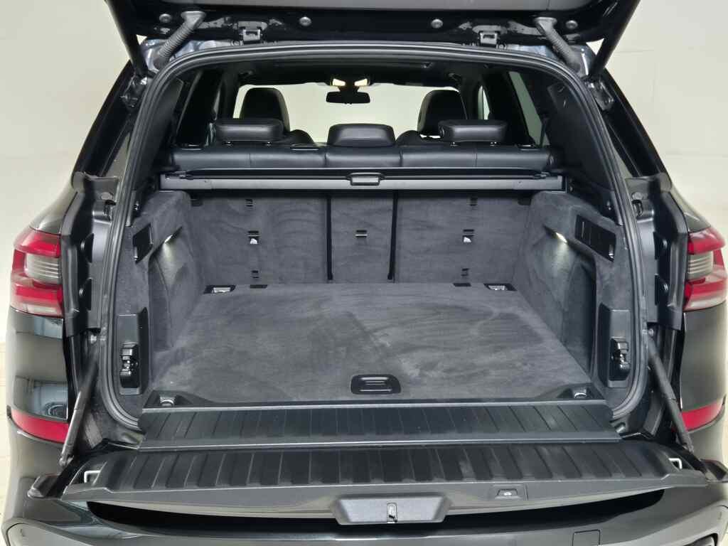 BMW X5 xdrive30d mhev 48V Msport auto