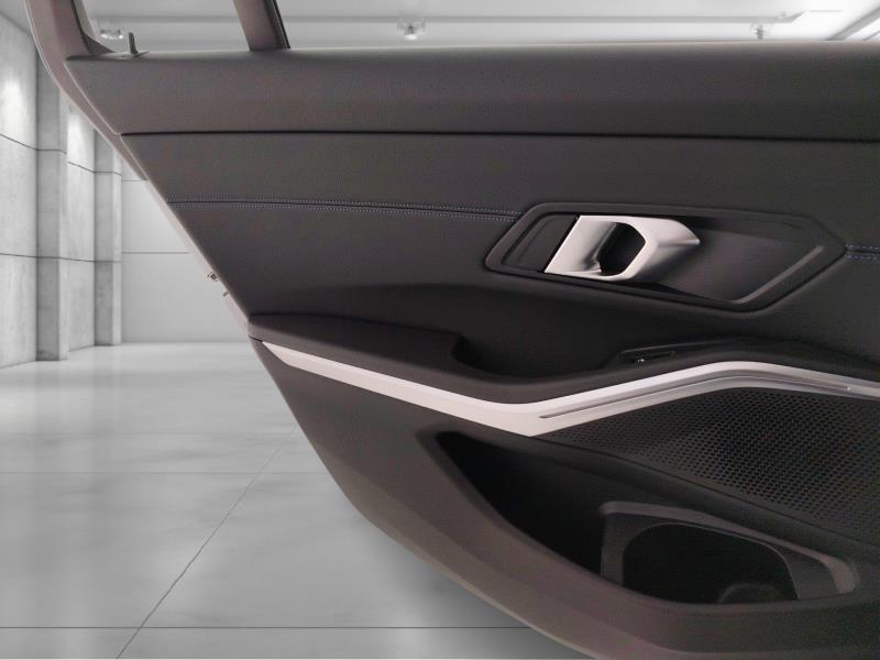 BMW Serie 3 320d Touring mhev 48V Msport xdrive auto