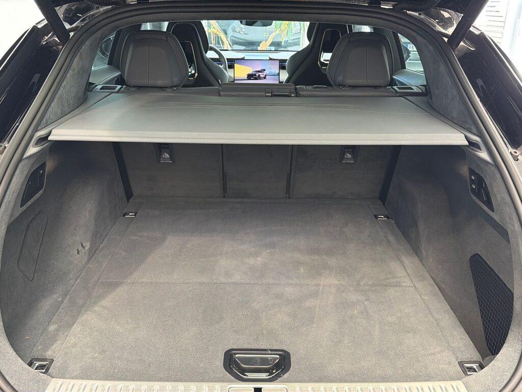 Lotus Eletre R