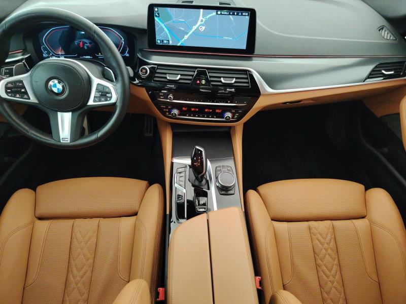 BMW Serie 5 530d Touring mhev 48V xdrive Msport auto