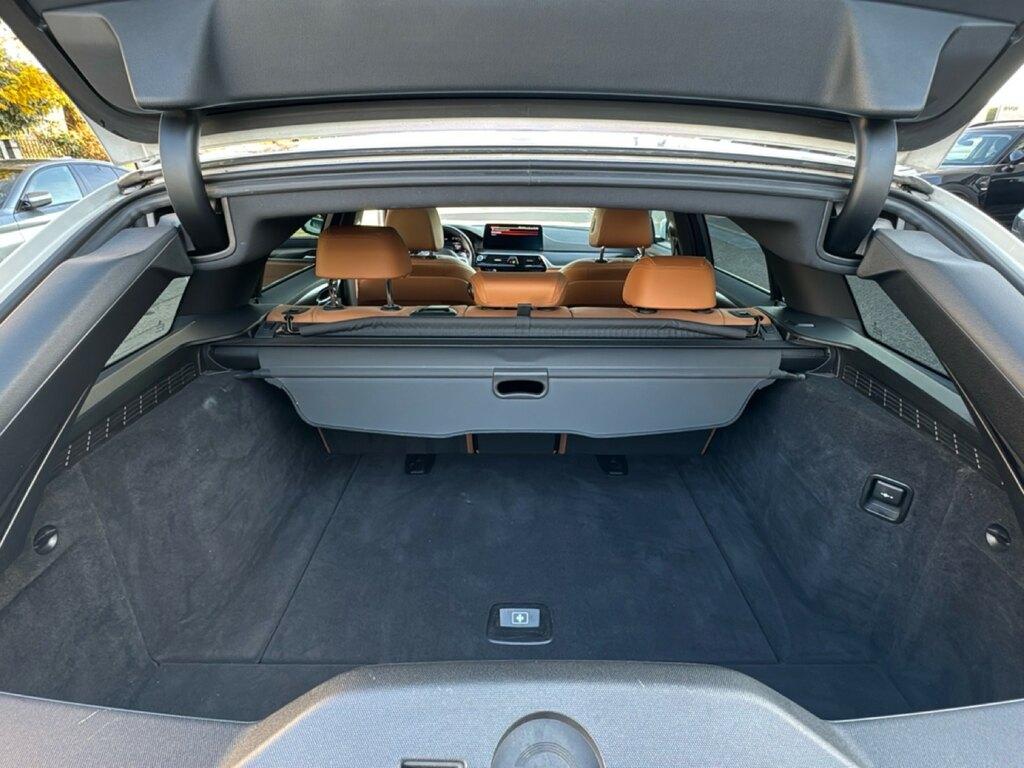 BMW Serie 5 540d Touring mhev 48V xdrive Msport auto