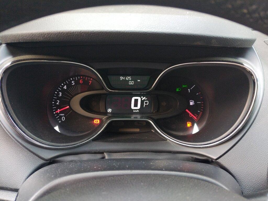Renault Captur 1.2 tce Intens (energy R-Link) s&s 120cv edc E6