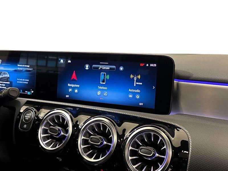 Mercedes Classe A 200 d Premium Plus AMG Line auto