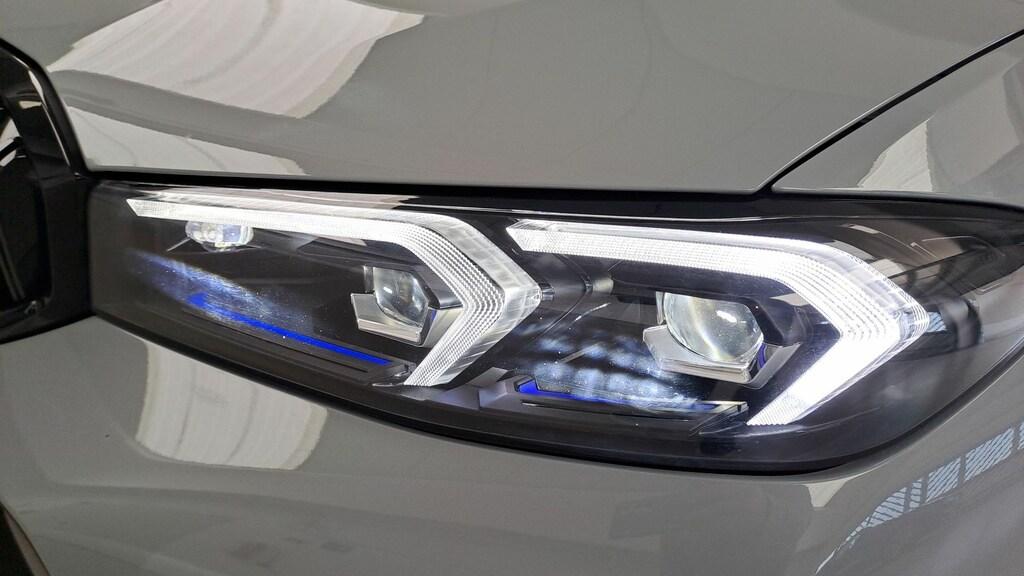 BMW Serie 3 320d mhev 48V auto