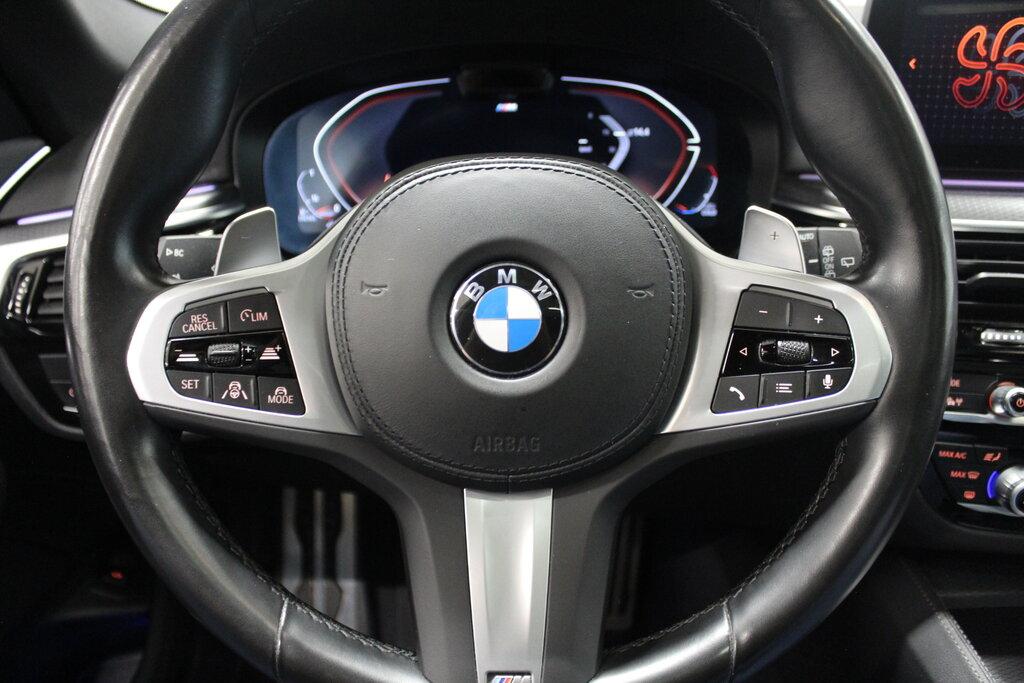 BMW Serie 5 530d Touring mhev 48V xdrive Msport auto