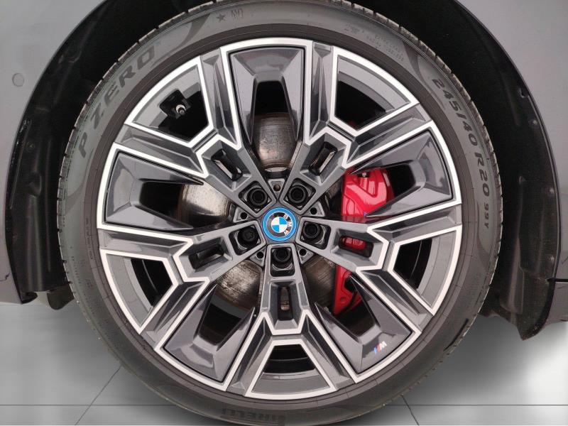 BMW i5 M i5 M60 M Sport Pro