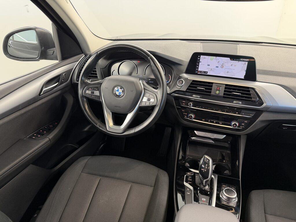 BMW X3 xdrive20d mhev 48V auto