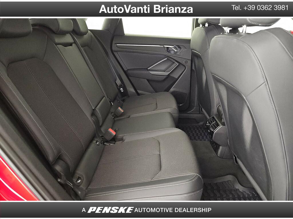 Audi Q3 35 1.5 tfsi Business Advanced s-tronic