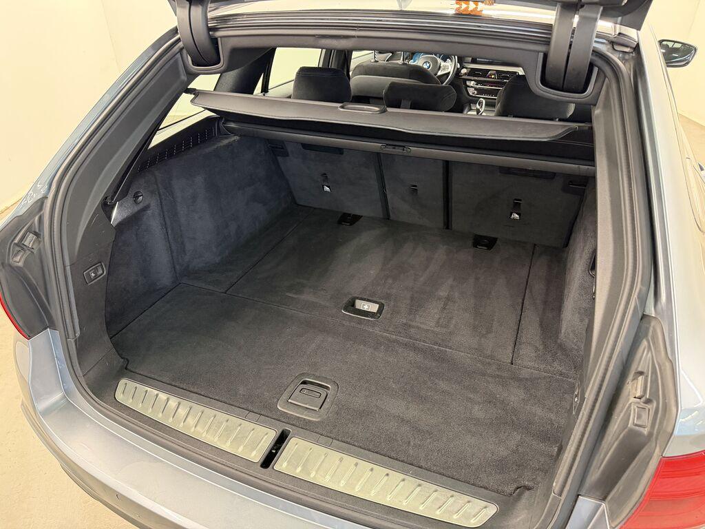 BMW Serie 5 518d Touring Msport auto