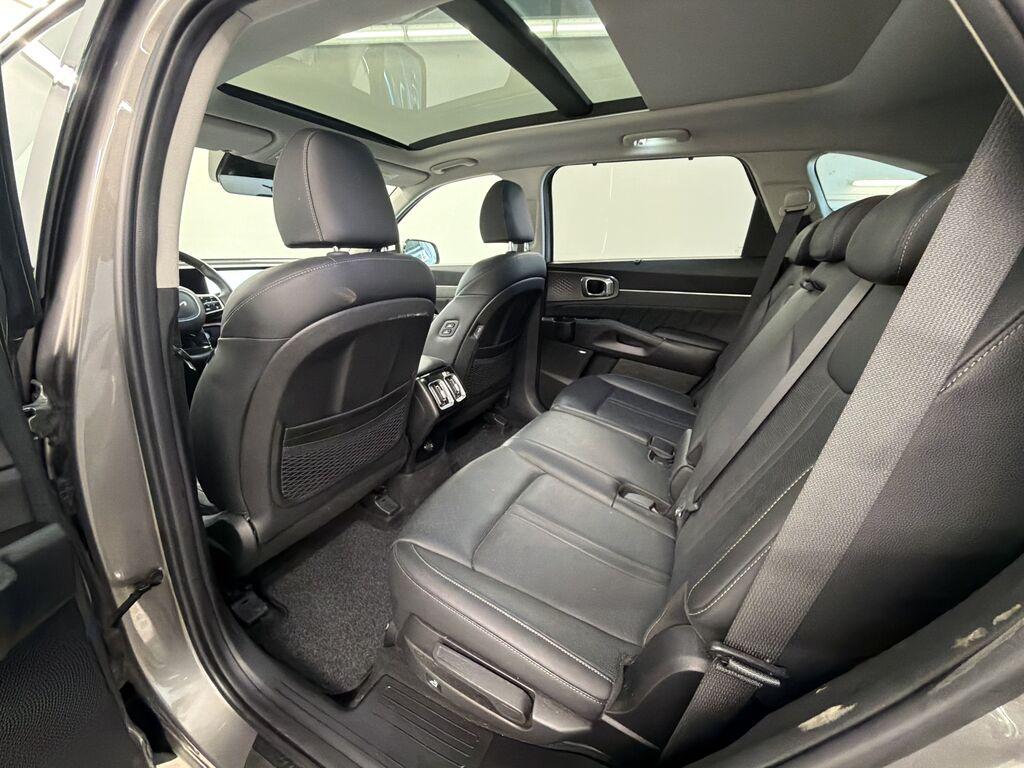 Kia Sorento 2.2 crdi Evolution 4wd dct8