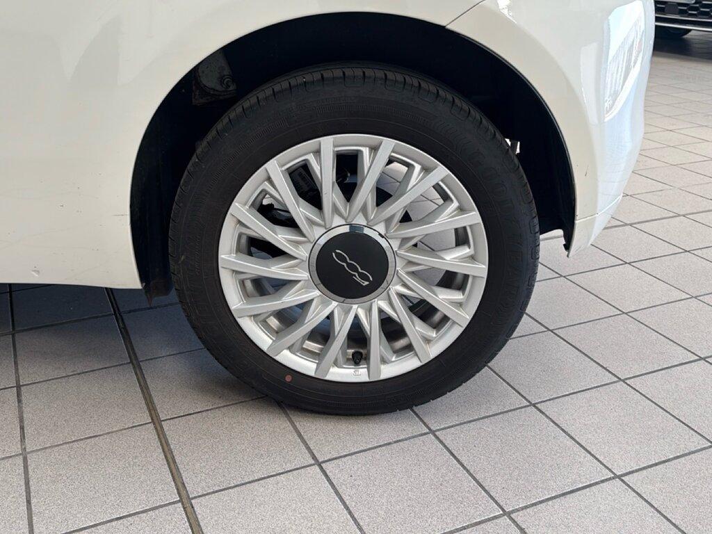 Fiat 500 1.0 hybrid Dolcevita 70cv
