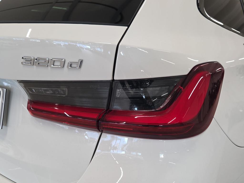 BMW Serie 3 320d Touring mhev 48V Msport xdrive auto