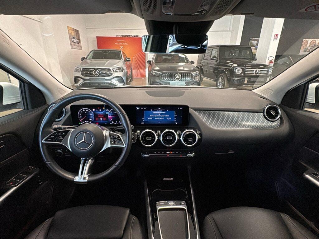 Mercedes GLA 180 d Progressive Advanced auto