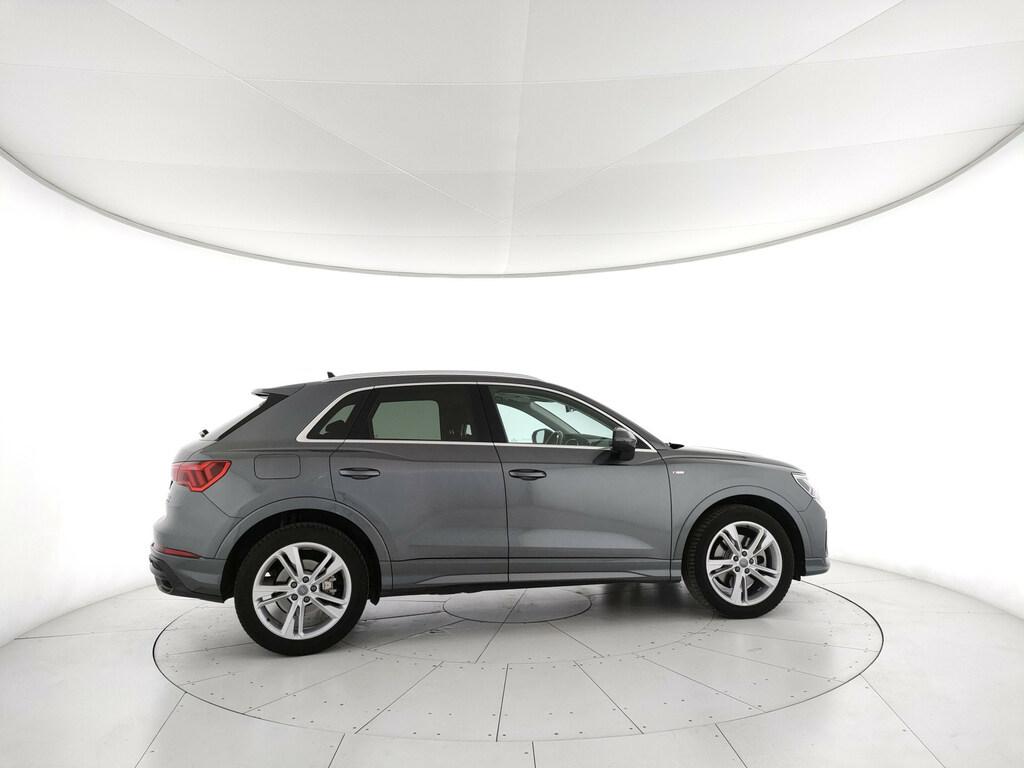 Audi Q3 40 2.0 tfsi S Line Edition quattro s-tronic