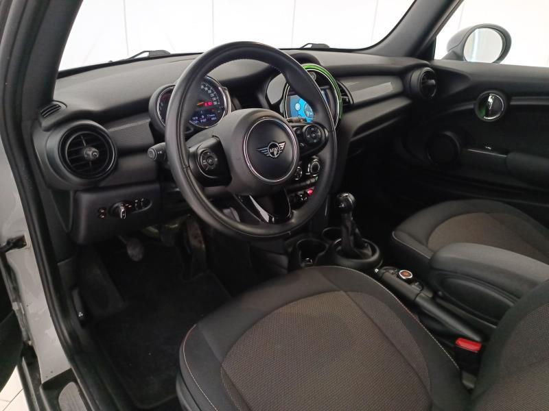 Mini Cooper 1.5 TwinPower Turbo Cooper Business