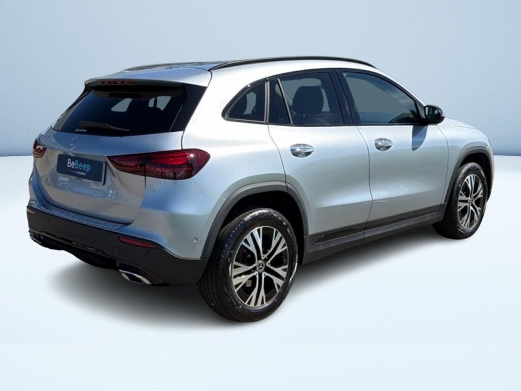 Mercedes GLA 200 d Progressive Advanced Plus auto