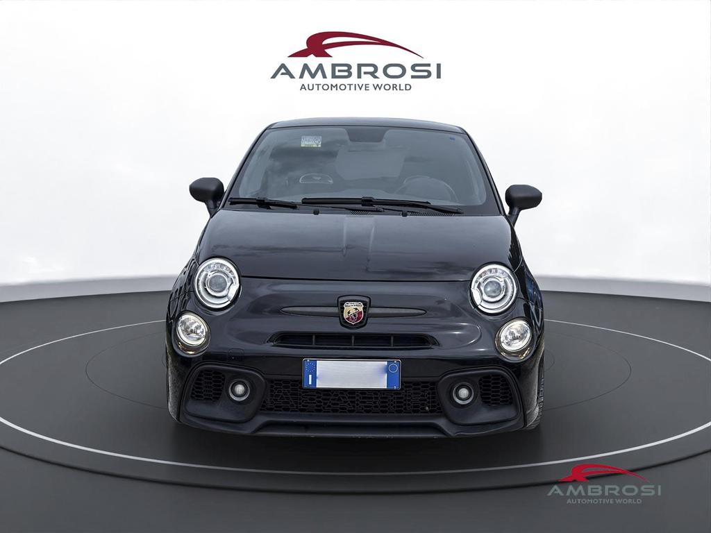 Abarth 695 1.4 t-jet 180cv