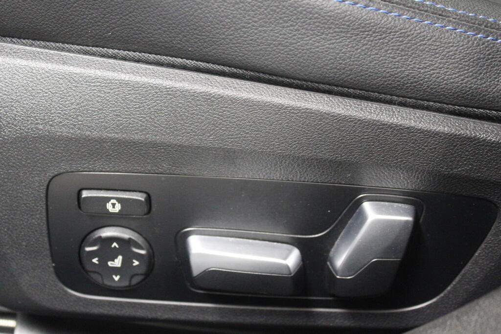 BMW Serie 3 330d Touring mhev 48V Msport xdrive auto