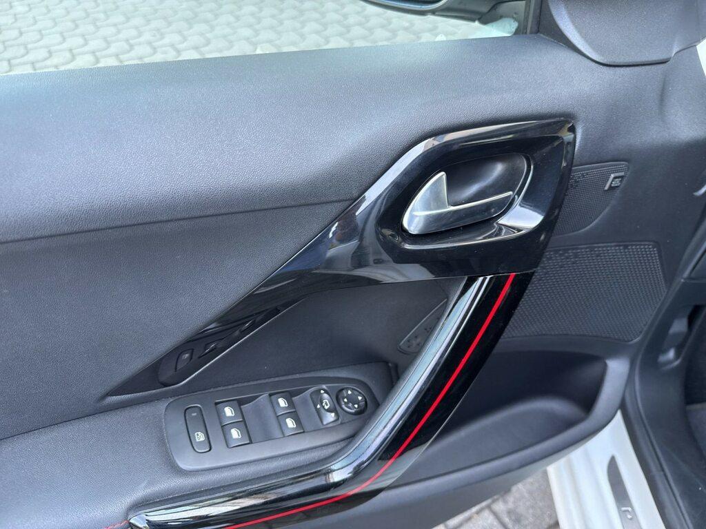Peugeot 208 1.6 bluehdi GT Line 100cv 5p