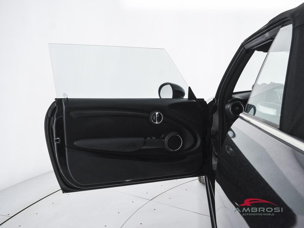 Mini Cooper D Cabrio 1.5 Cooper D