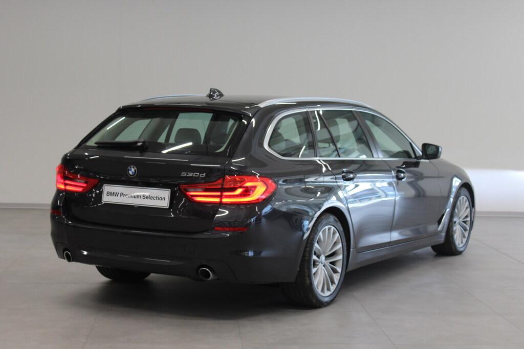 BMW Serie 5 530d Touring xdrive Business 249cv auto