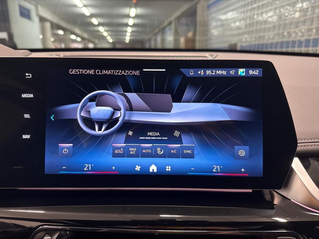 BMW X1 xdrive23d mhev 48V auto