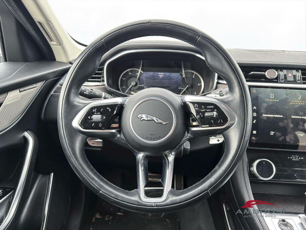 Jaguar F-Pace 2.0 D163 R-Dynamic Black awd auto