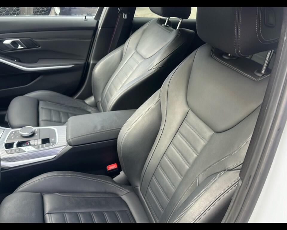 BMW Serie 3 320d Touring mhev 48V xdrive M Sport Pro auto